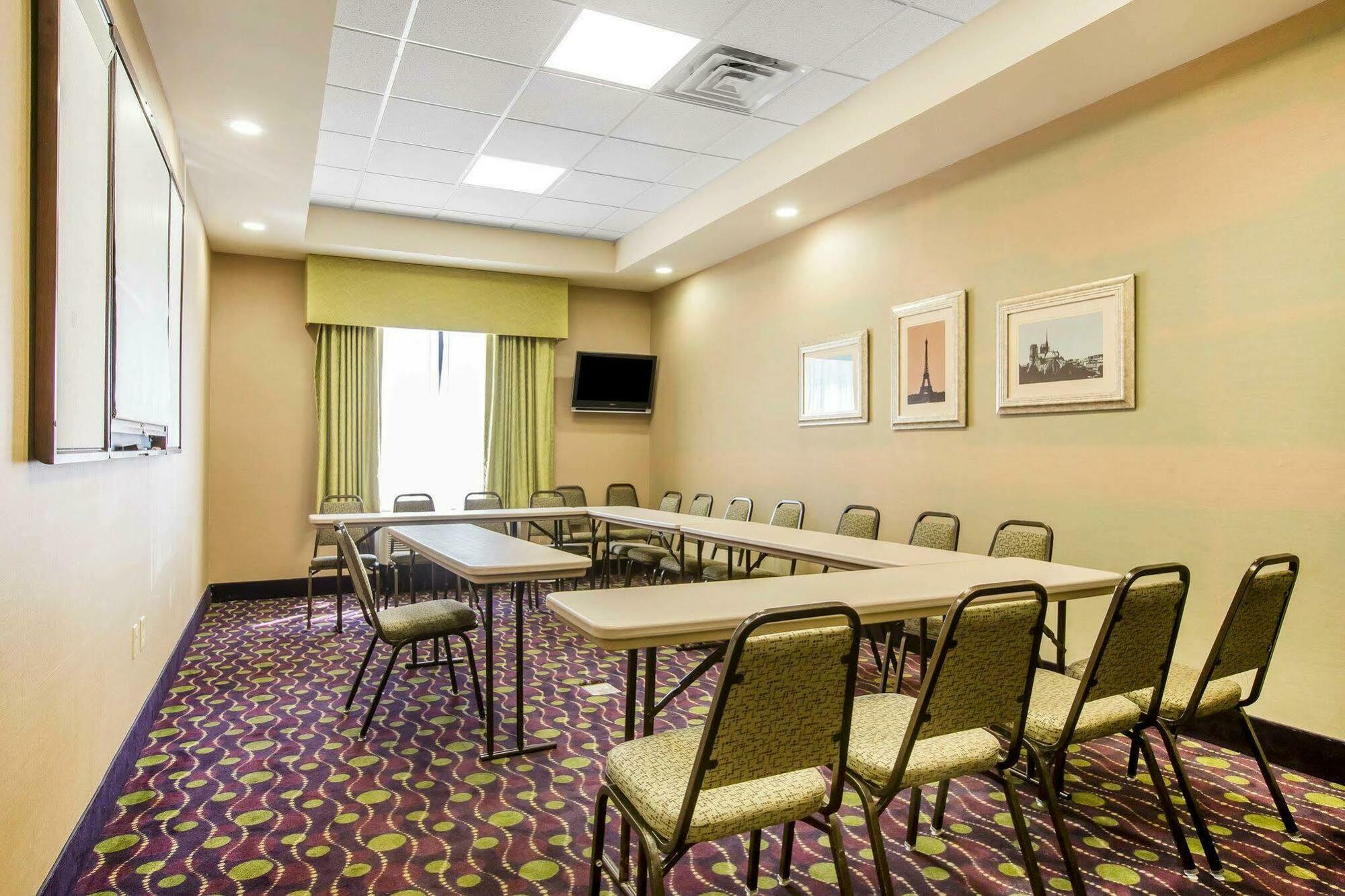 Comfort Suites Нэшвилл Экстерьер фото